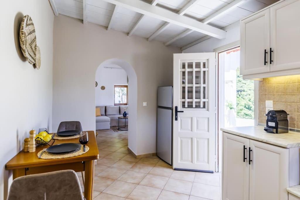 Villa Koukounaria سكوبيلوس تاون المظهر الخارجي الصورة